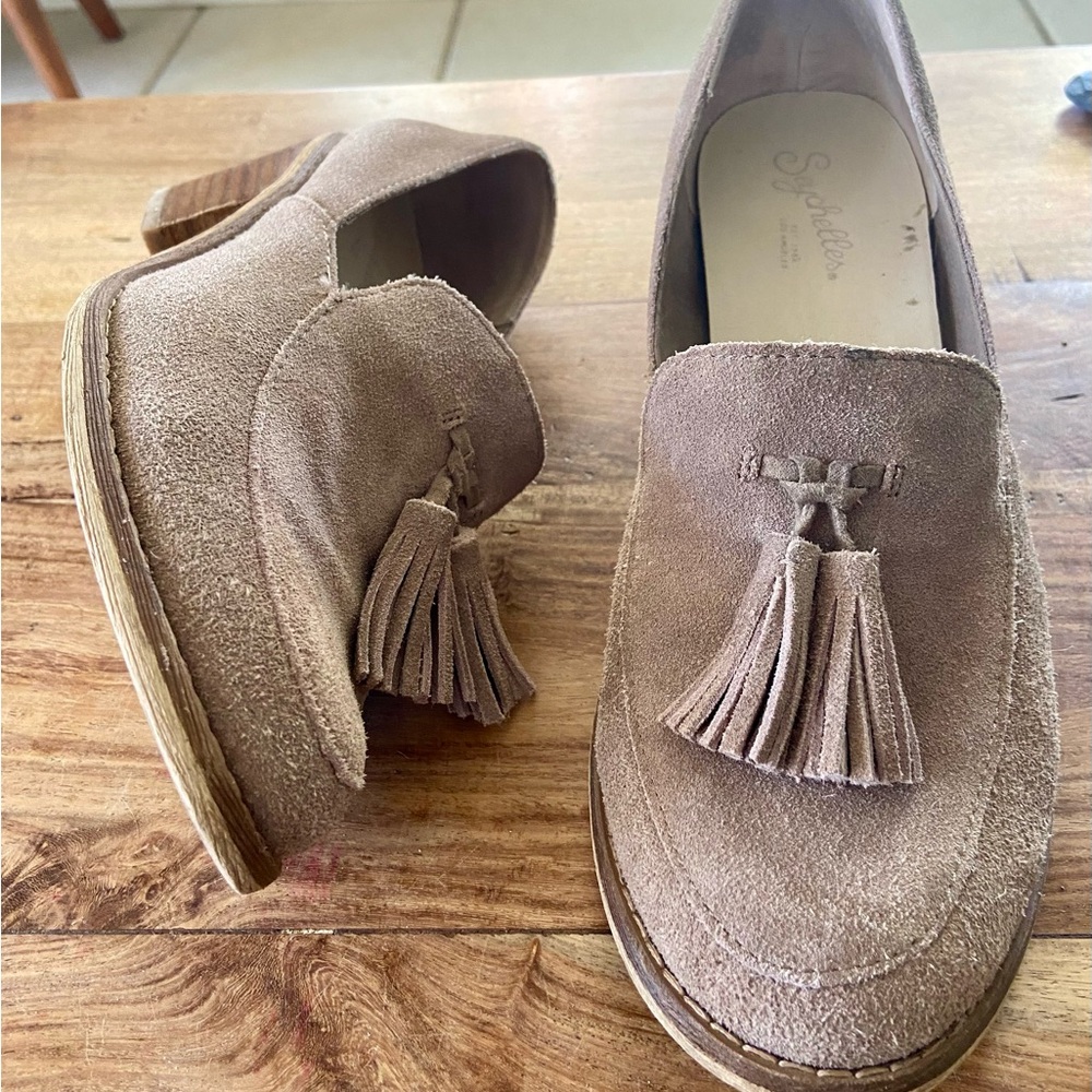 Seychelles Taupe Suede Tassel Block Heel Mules - Picture 5 of 10